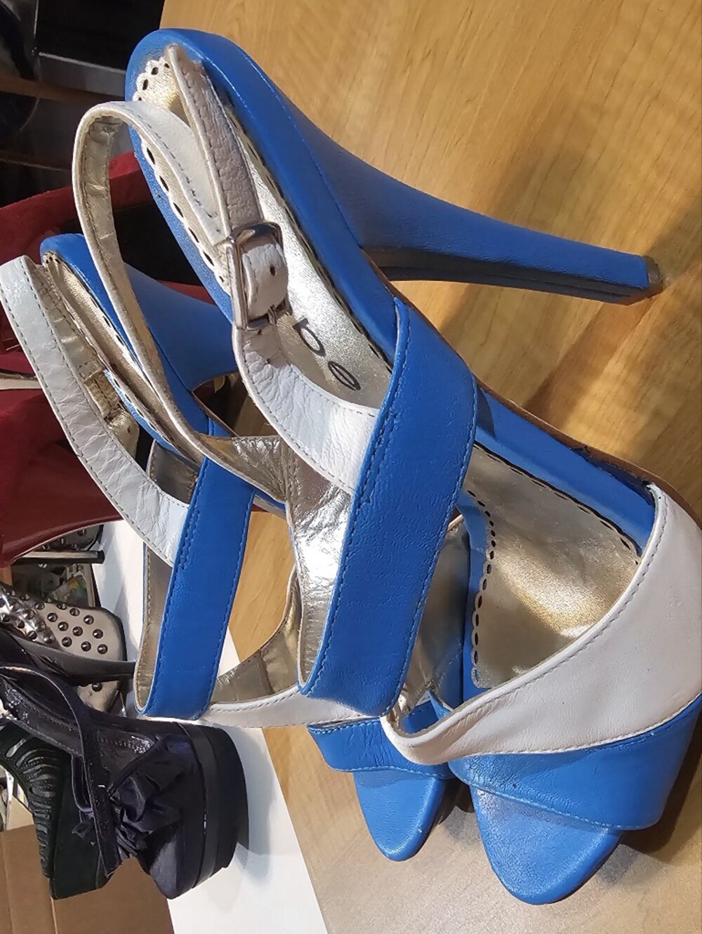 Y2K Bebe genuine leather white and blue color-blocked leather heels.